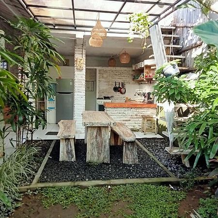 Pondok Ayu Homestay Чангу Экстерьер фото