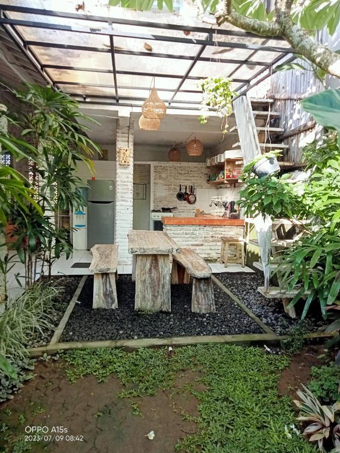 Pondok Ayu Homestay Чангу Экстерьер фото