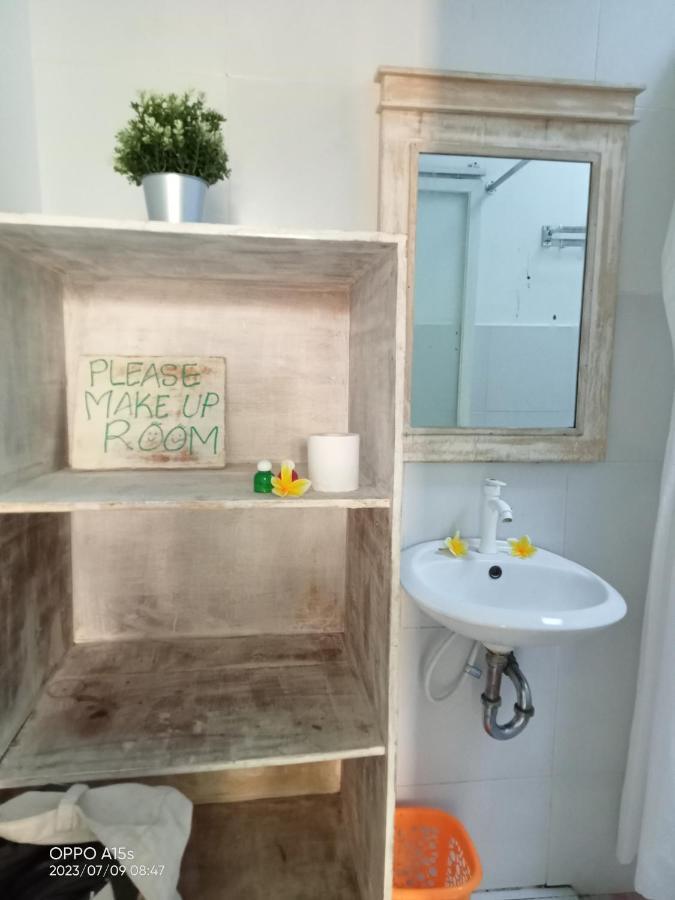 Pondok Ayu Homestay Чангу Экстерьер фото